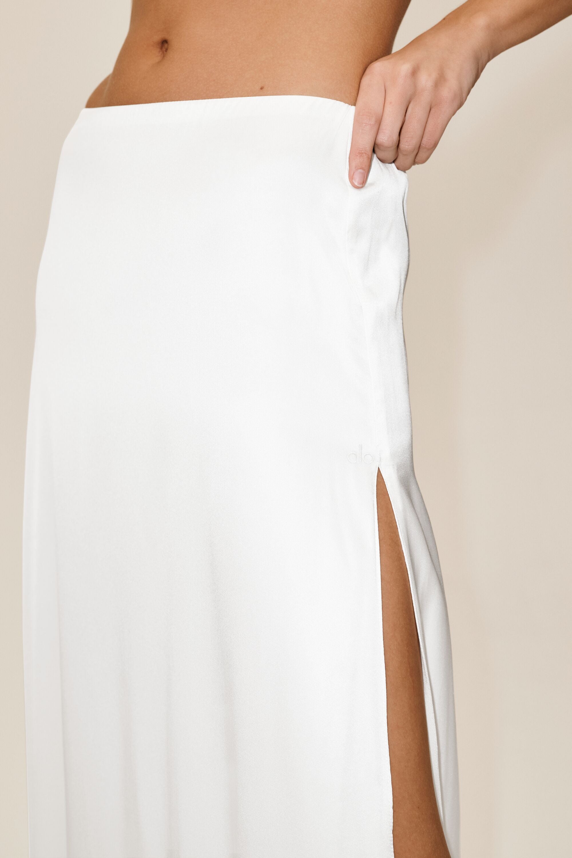 alo Silk Blend Low-Rise Radiance Long Skirt - White