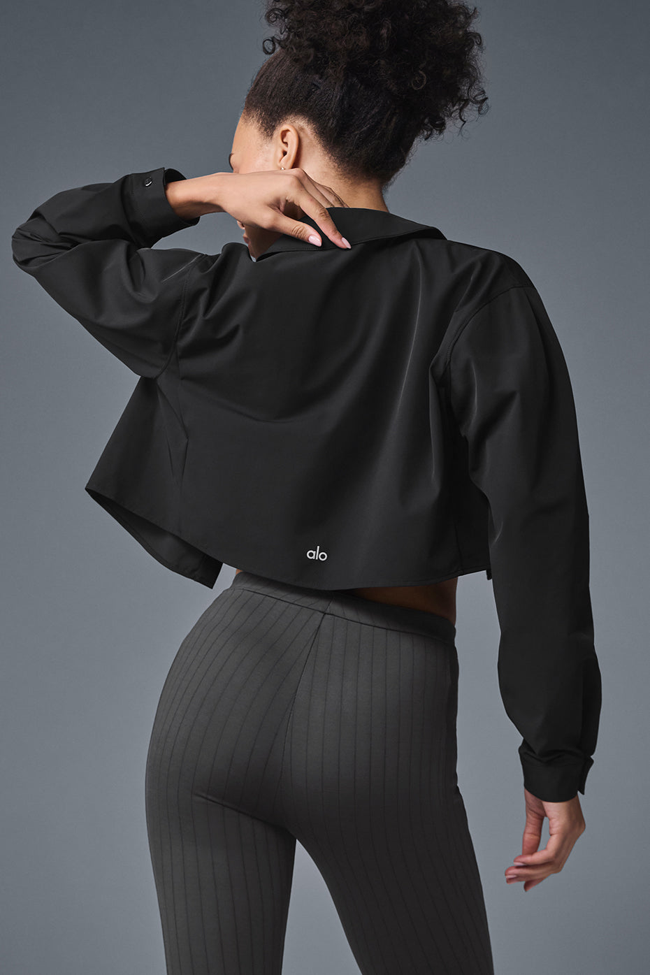 alo Cropped Take Me Out Button Up - Black