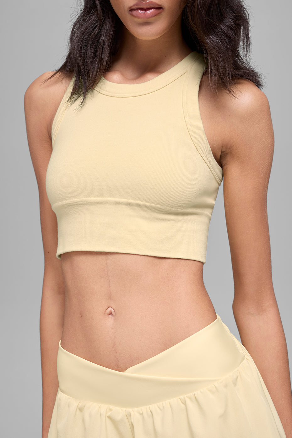 alo Seamless Delight High Neck Bra - Candlelight Yellow