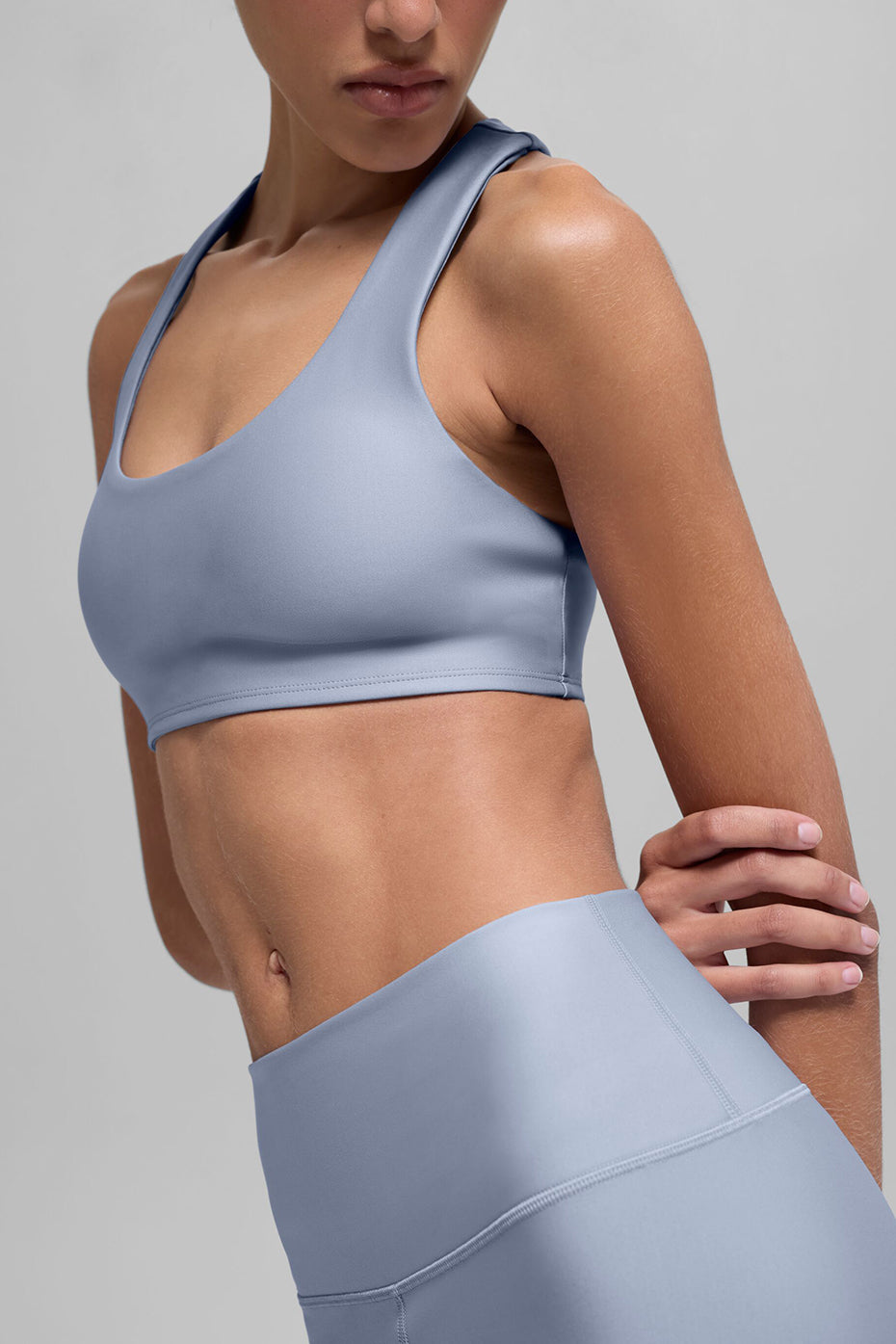 alo Airlift Advantage Racerback Bra - Winter Frost