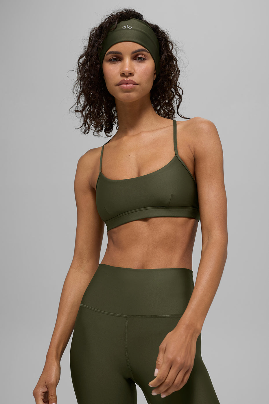 alo Airlift Intrigue Bra - Green Olive