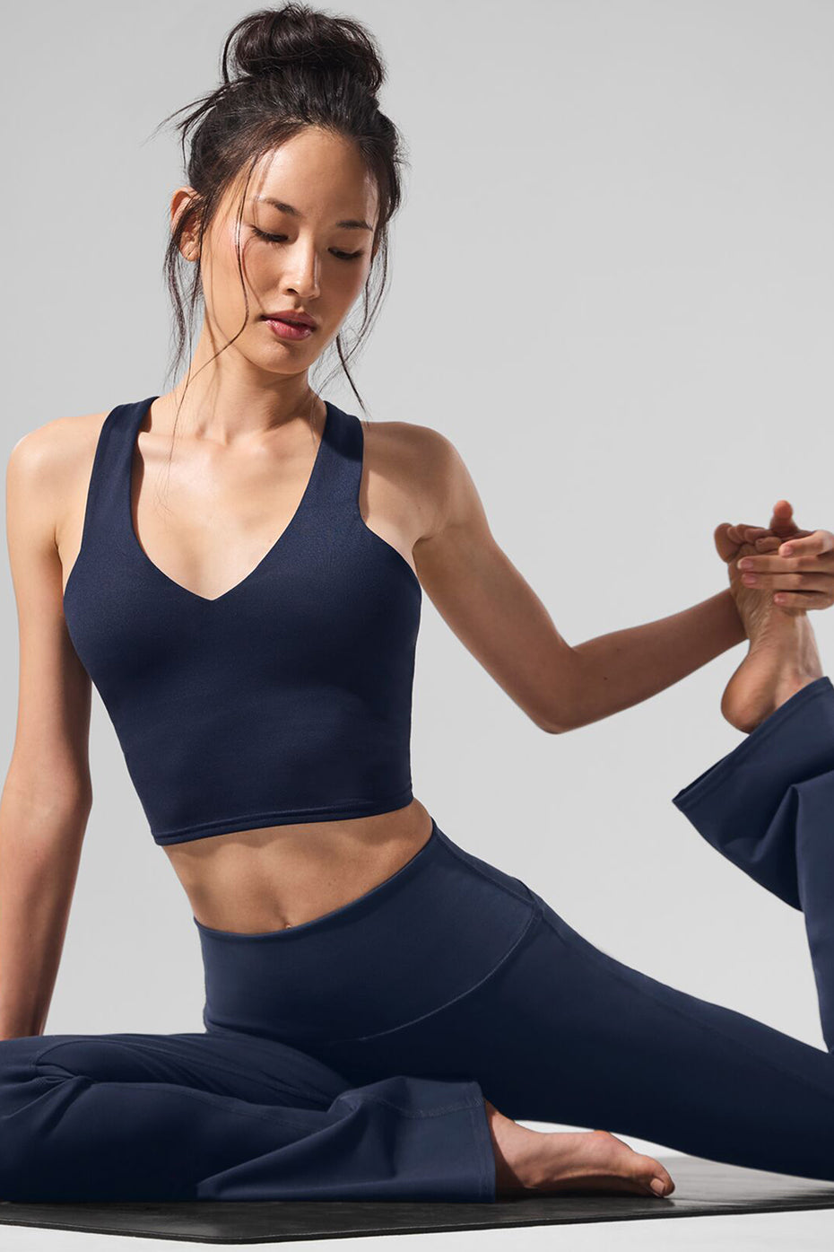 alo Airbrush Real Bra Tank - Navy