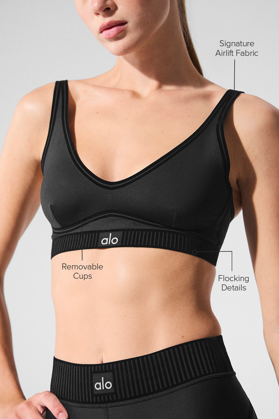 alo Airlift Line Up Bra - Black