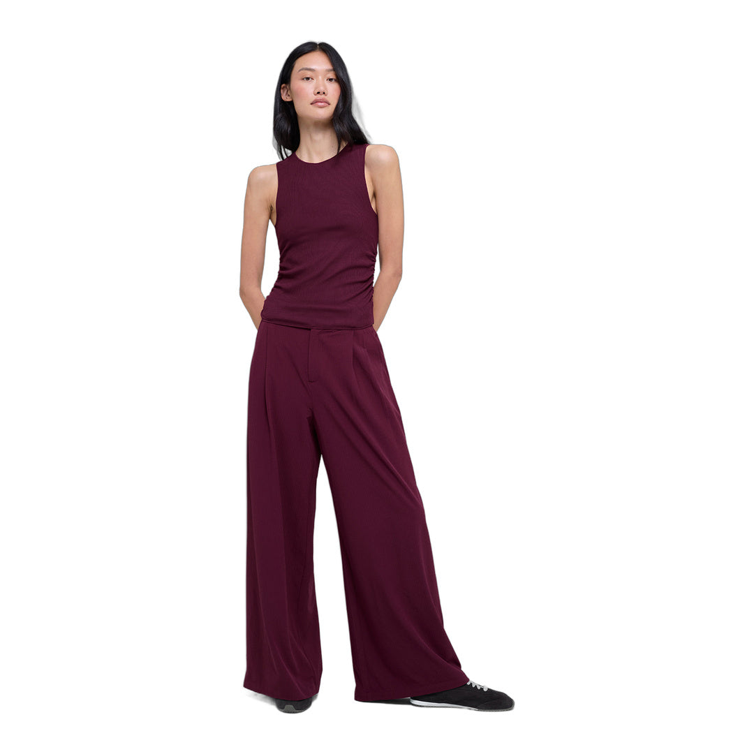 alo Ribbed En Pointe Tank - Burgundy