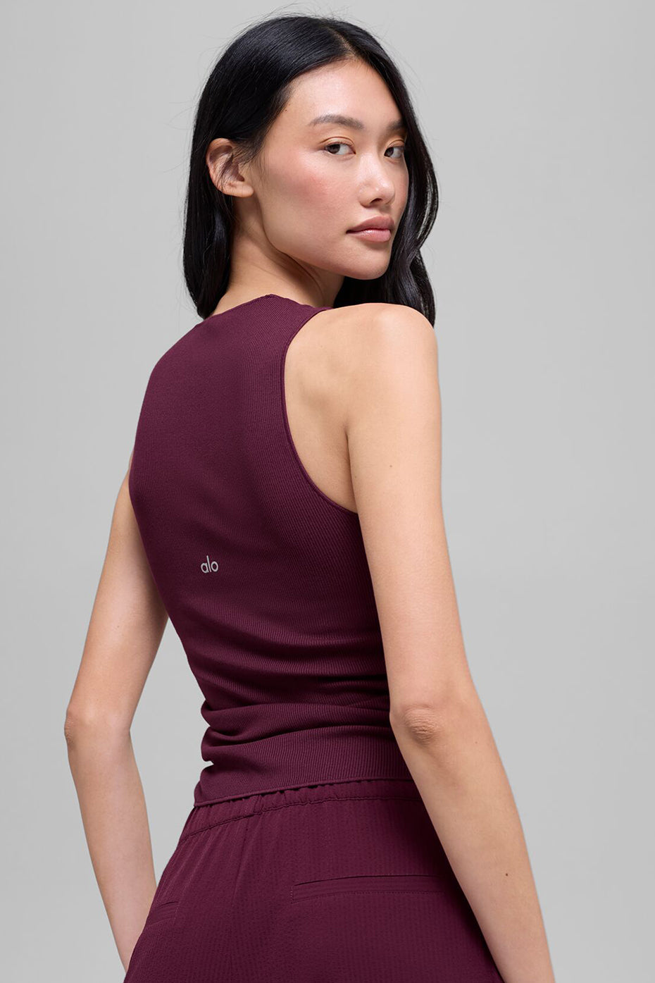 alo Ribbed En Pointe Tank - Burgundy