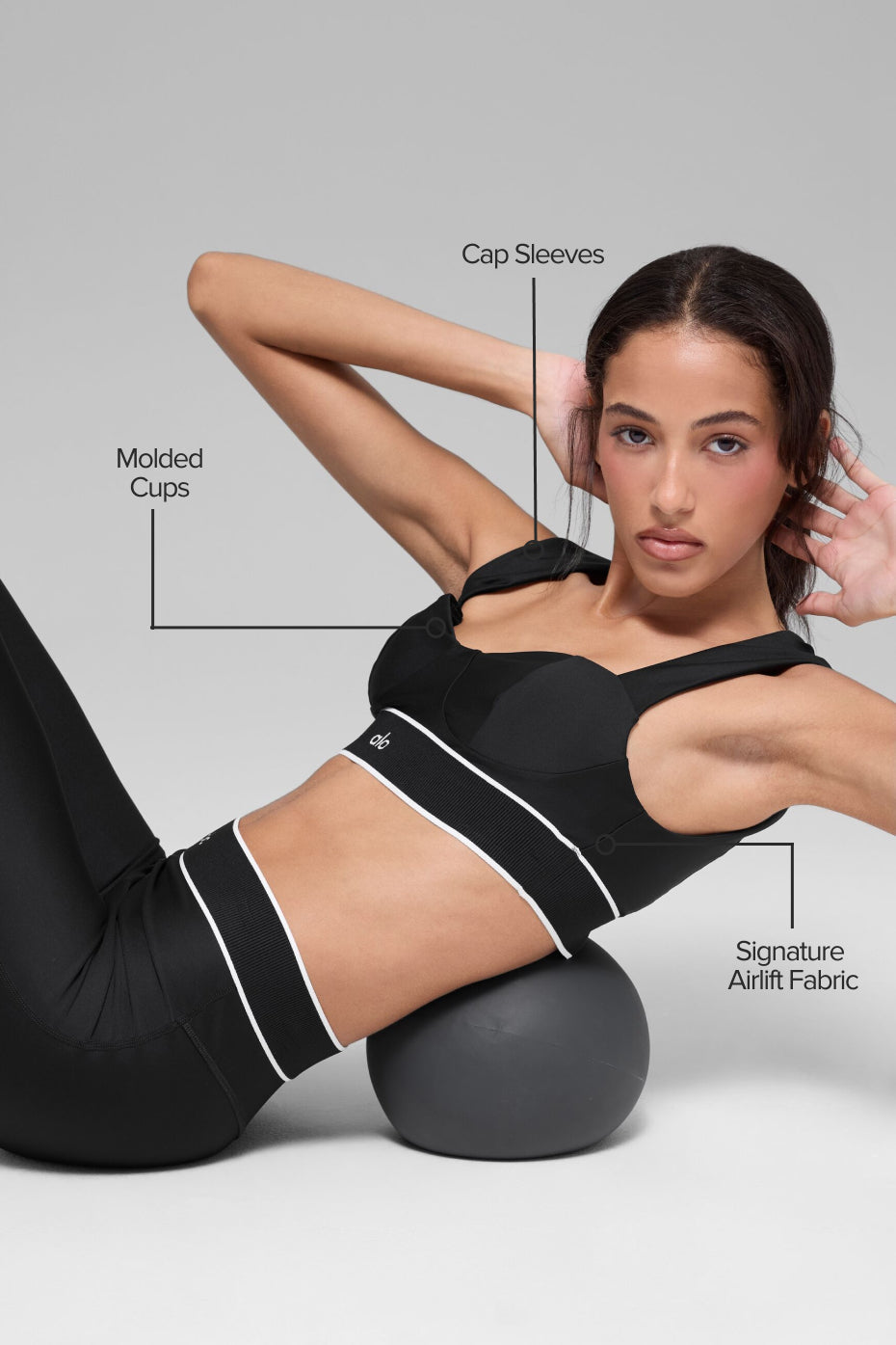 alo Airlift Alignment Bra - Black/White