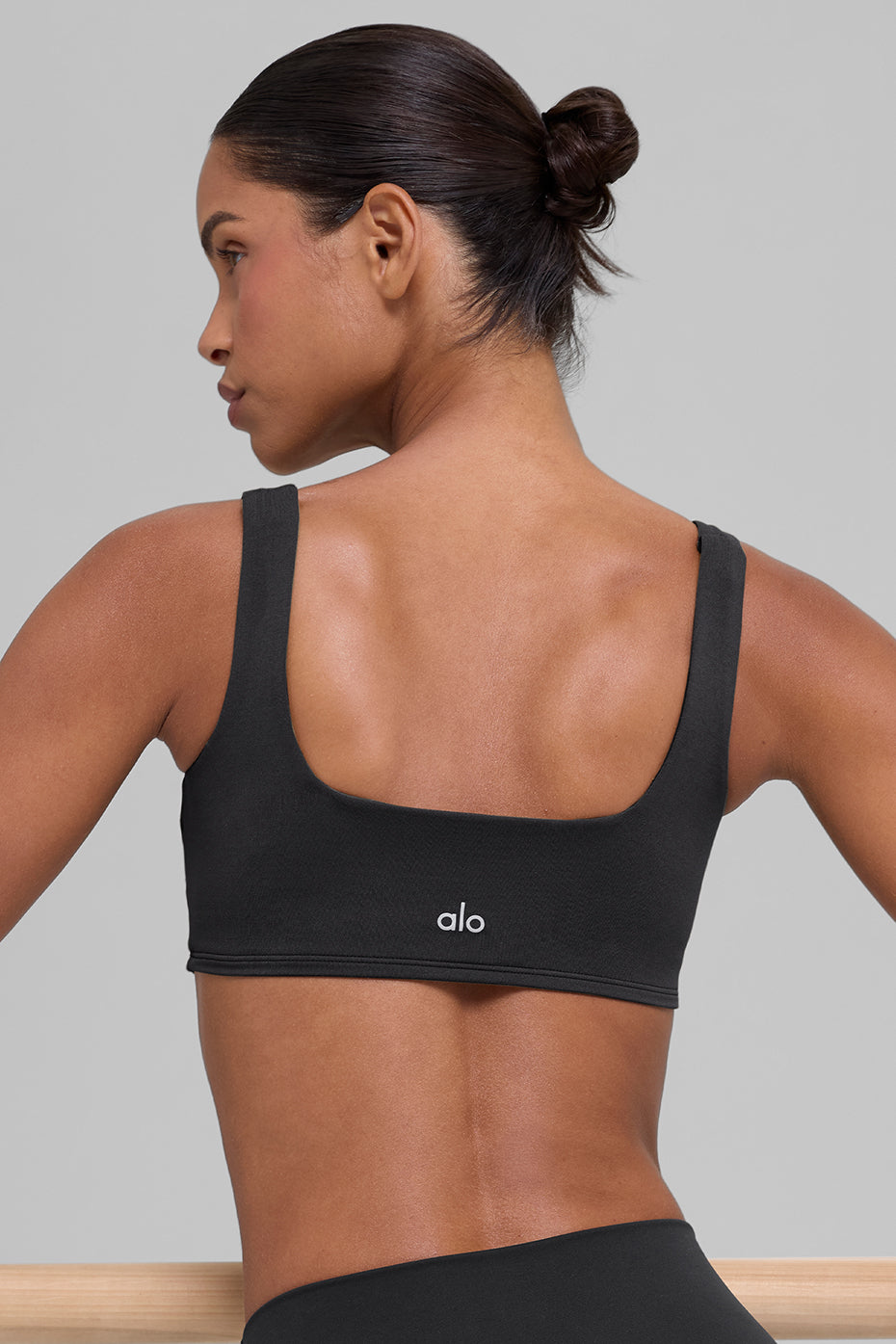 alo ALO Softsculpt Precision Bra - Black