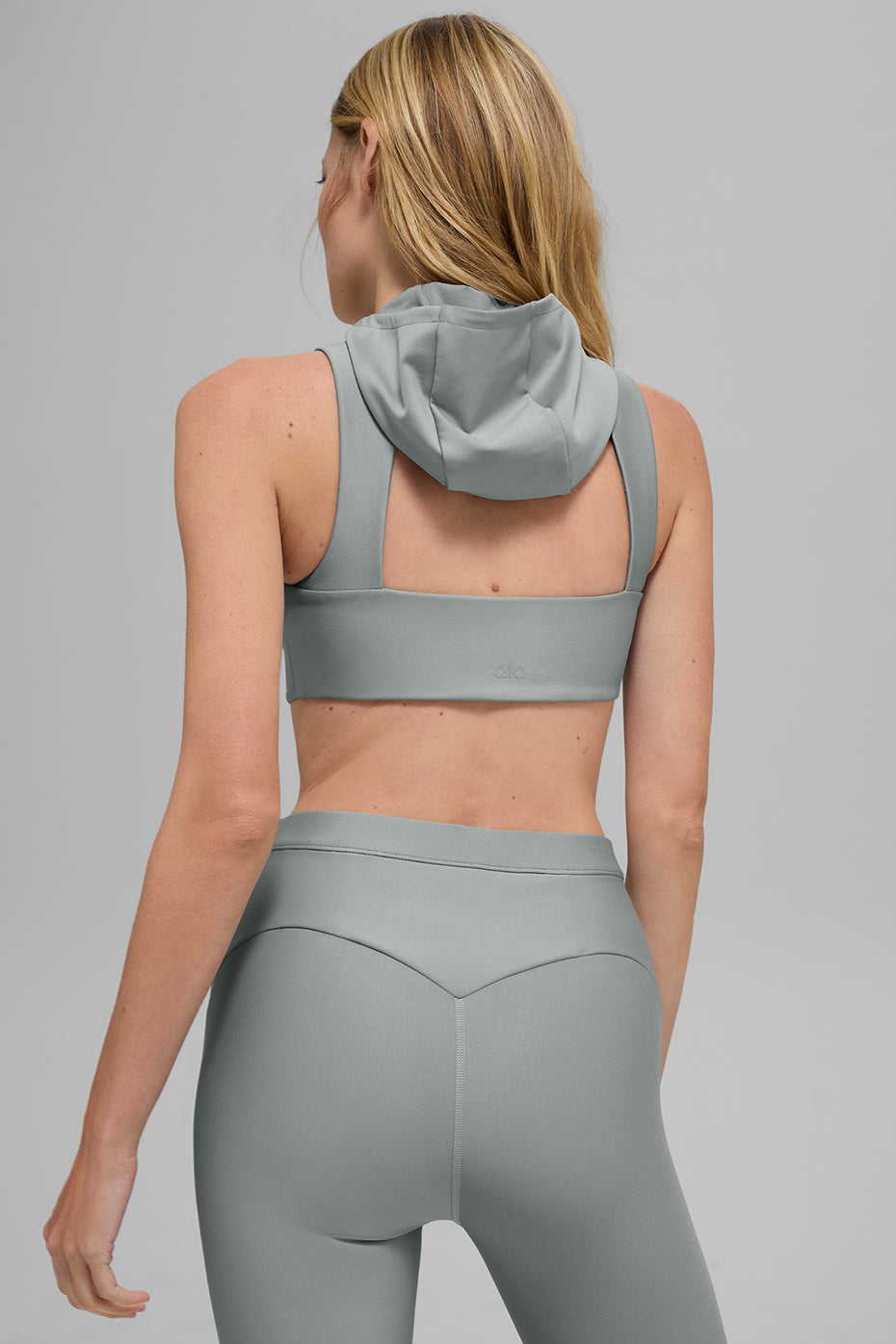 alo Airlift Light Speed Hooded Bra - Lunar Grey