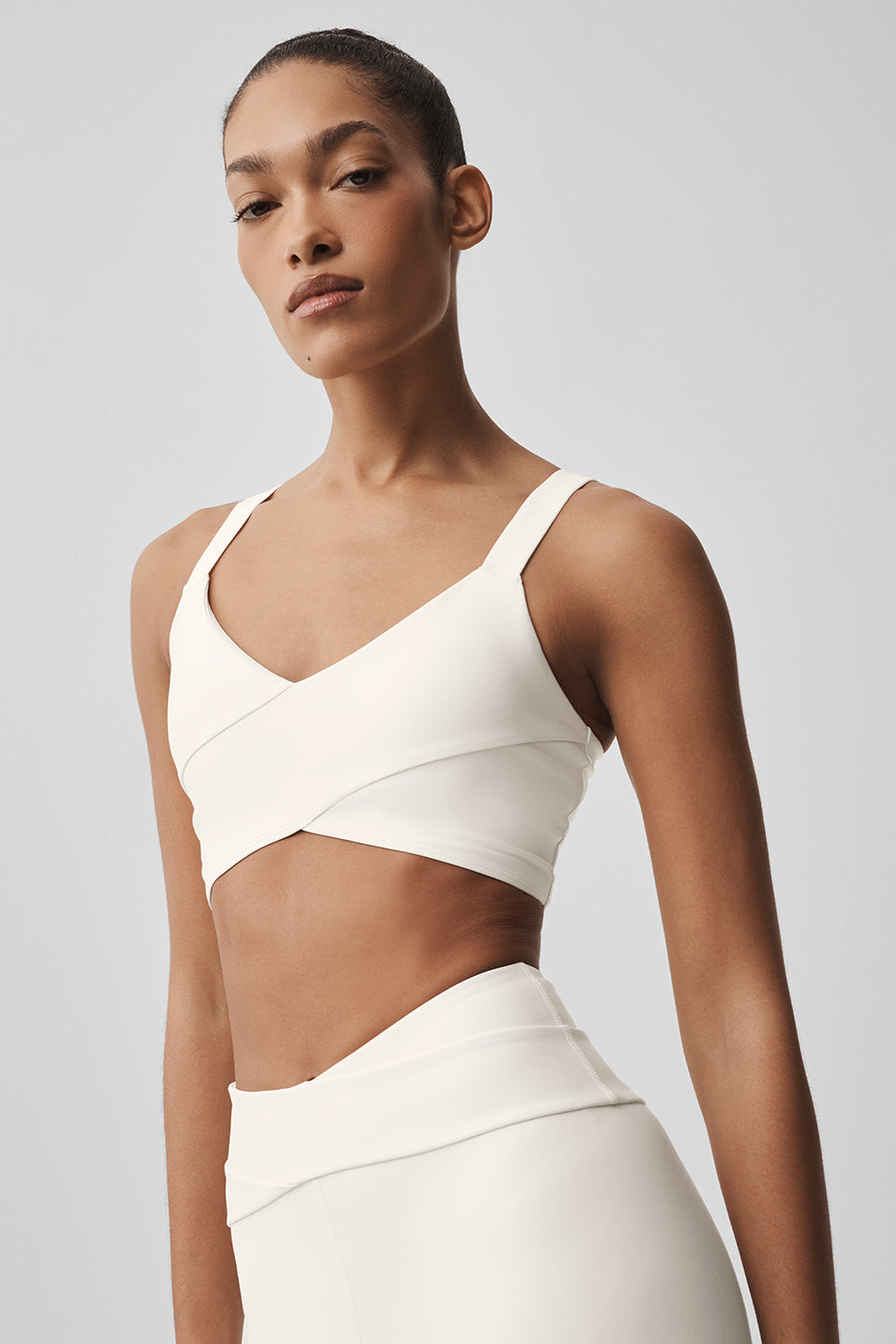 alo Airlift Horizon Bra - Ivory