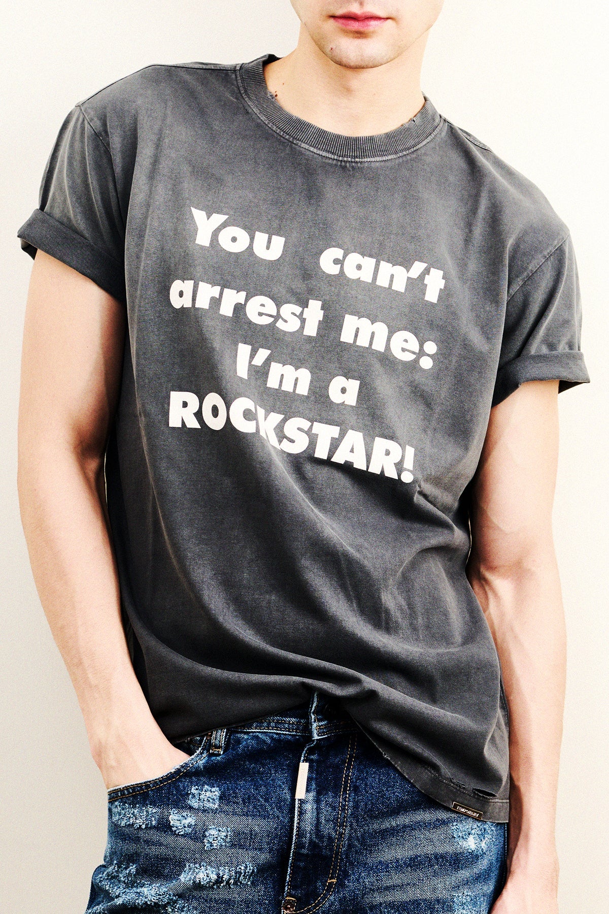 🔥 Track 03: Untouchable Vintage Tee