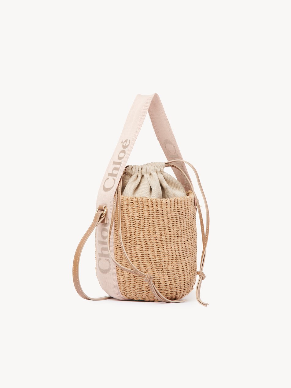CHLOE Small Woody basket in natural fibers Blushy Beige