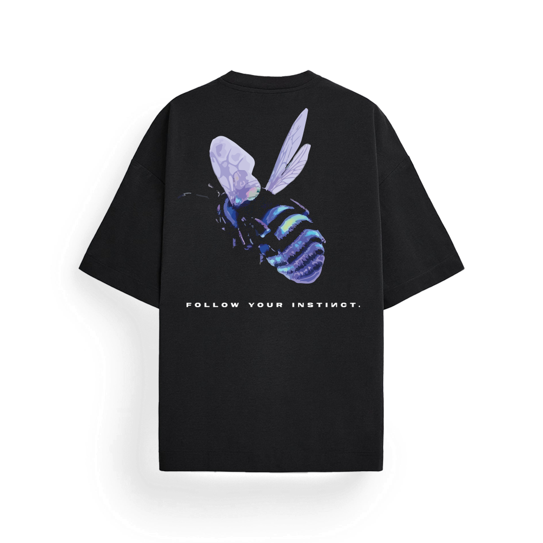 Bee Tee - Oversized Tshirt (Black)