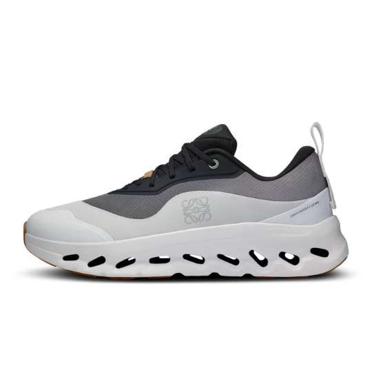 On Running Cloudtilt 2 LOEWE Black White Gum