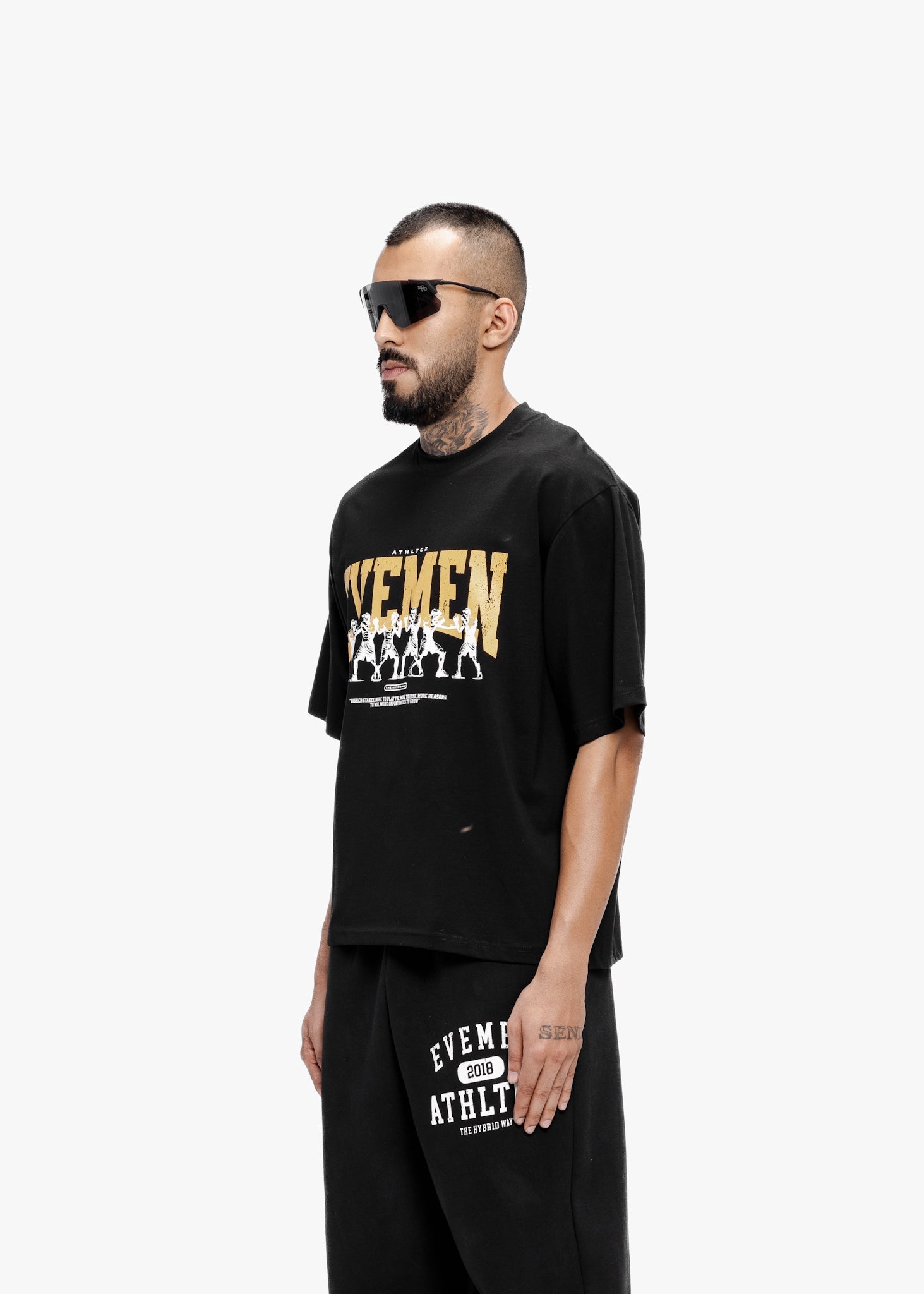 PUMP COVER T-SHIRT