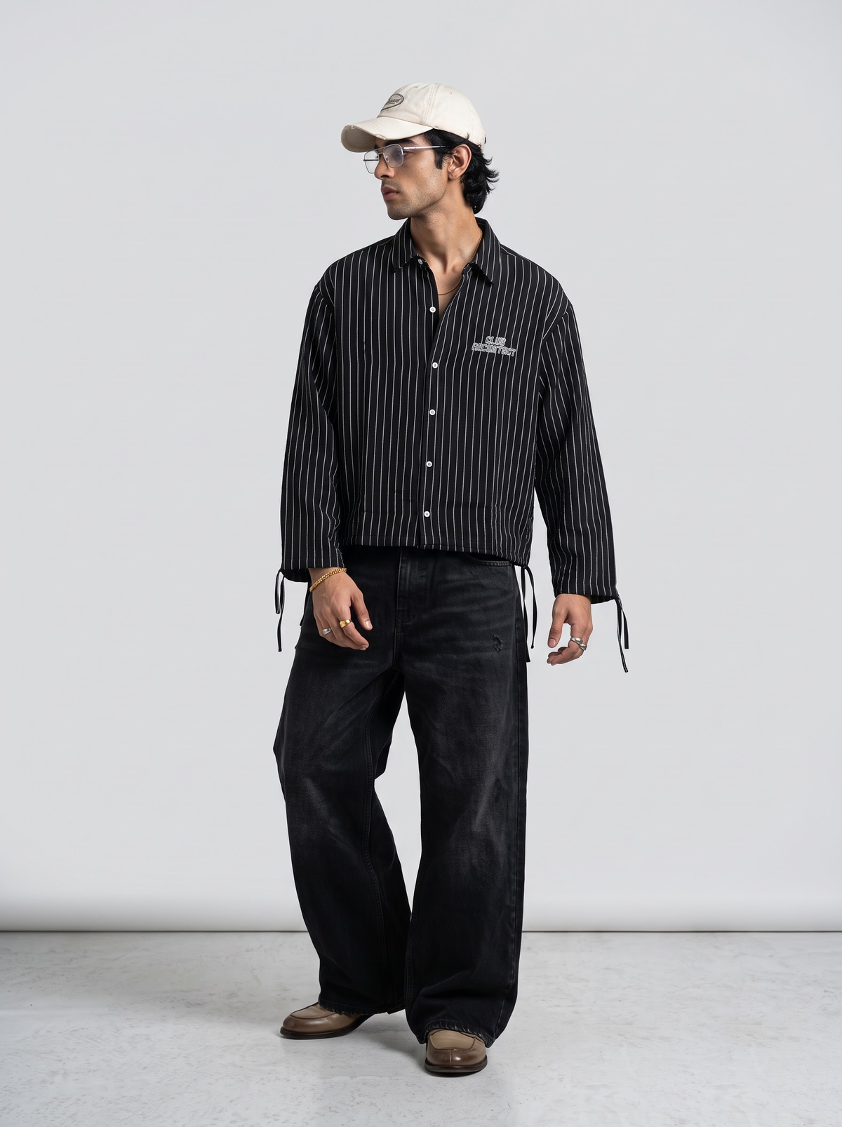 Stripped Void Boxy fit - Black