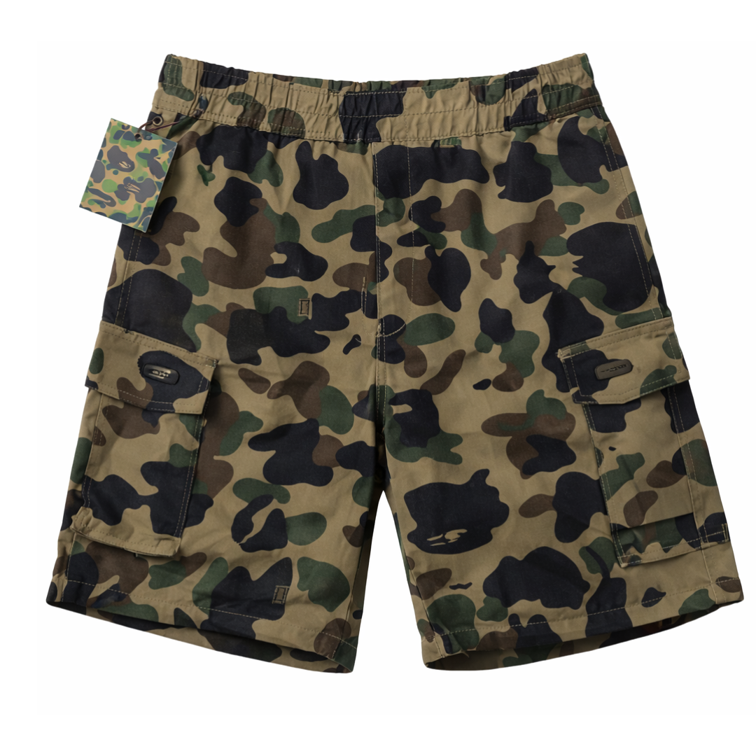 BAPE MEN 1ST CAMO 6 POCKET SWEAT SHORTS	GREEN