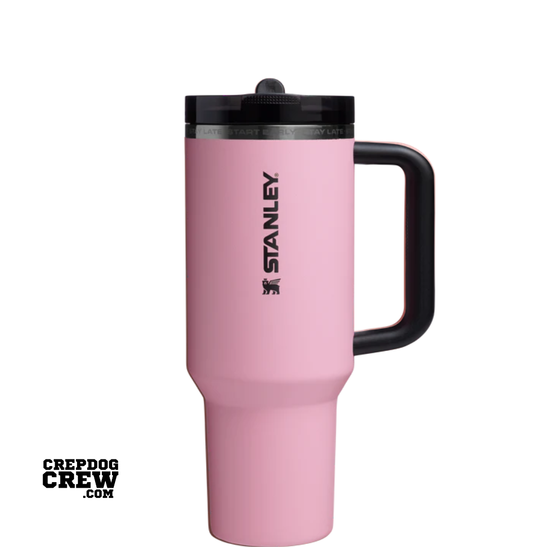 Stanley x Leo Messi Protour Flip Straw Quencher 40 oz Tumbler Messi GOAT Pink