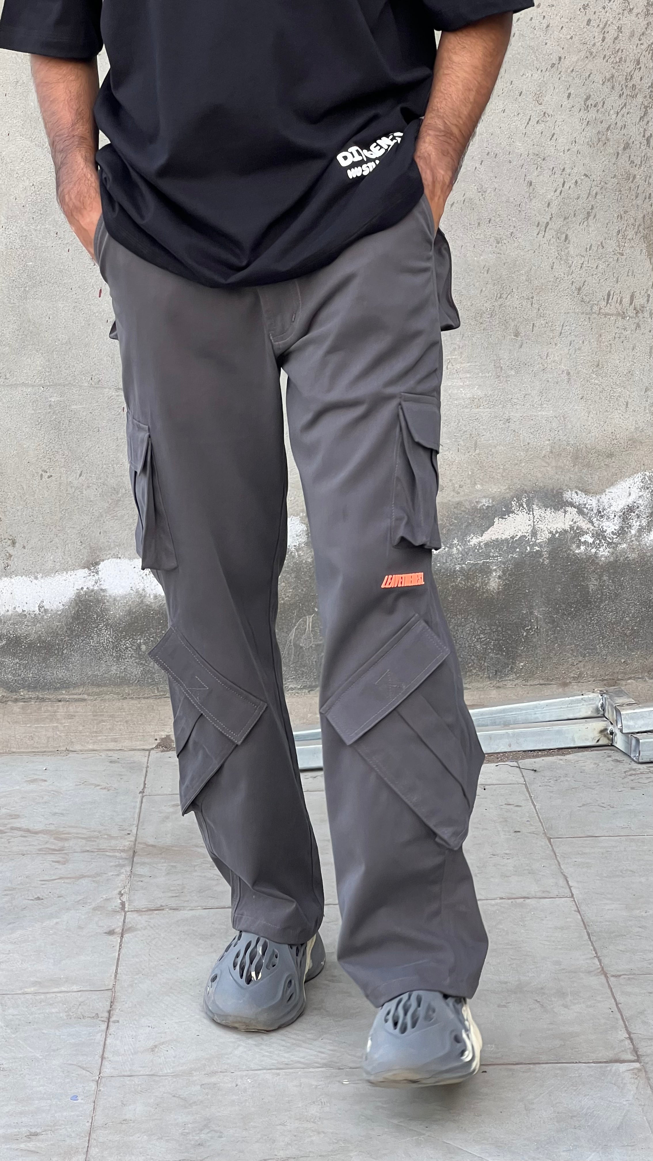 Graphite 8 pockets cargo sb - MTM
