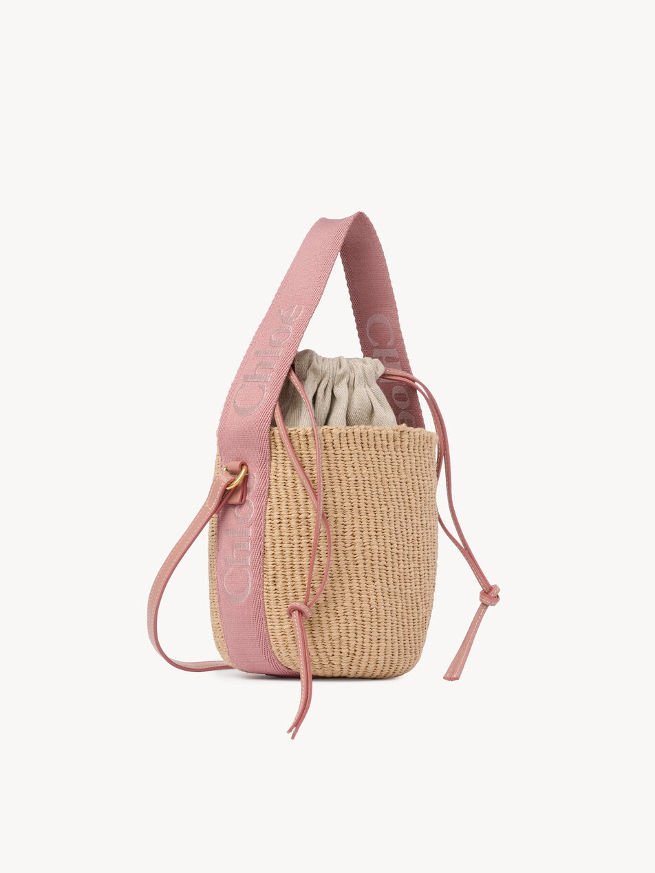 CHLOE Small Woody basket in natural fibers Nougat