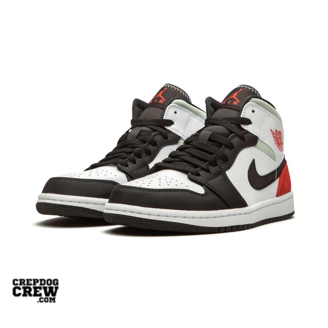 Jordan 1 Mid SE Red Black Toe