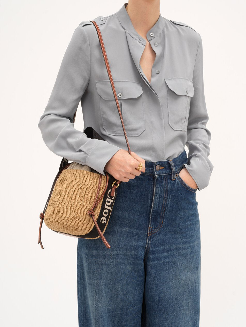 CHLOE Small Woody basket in natural fibers Black / Beige