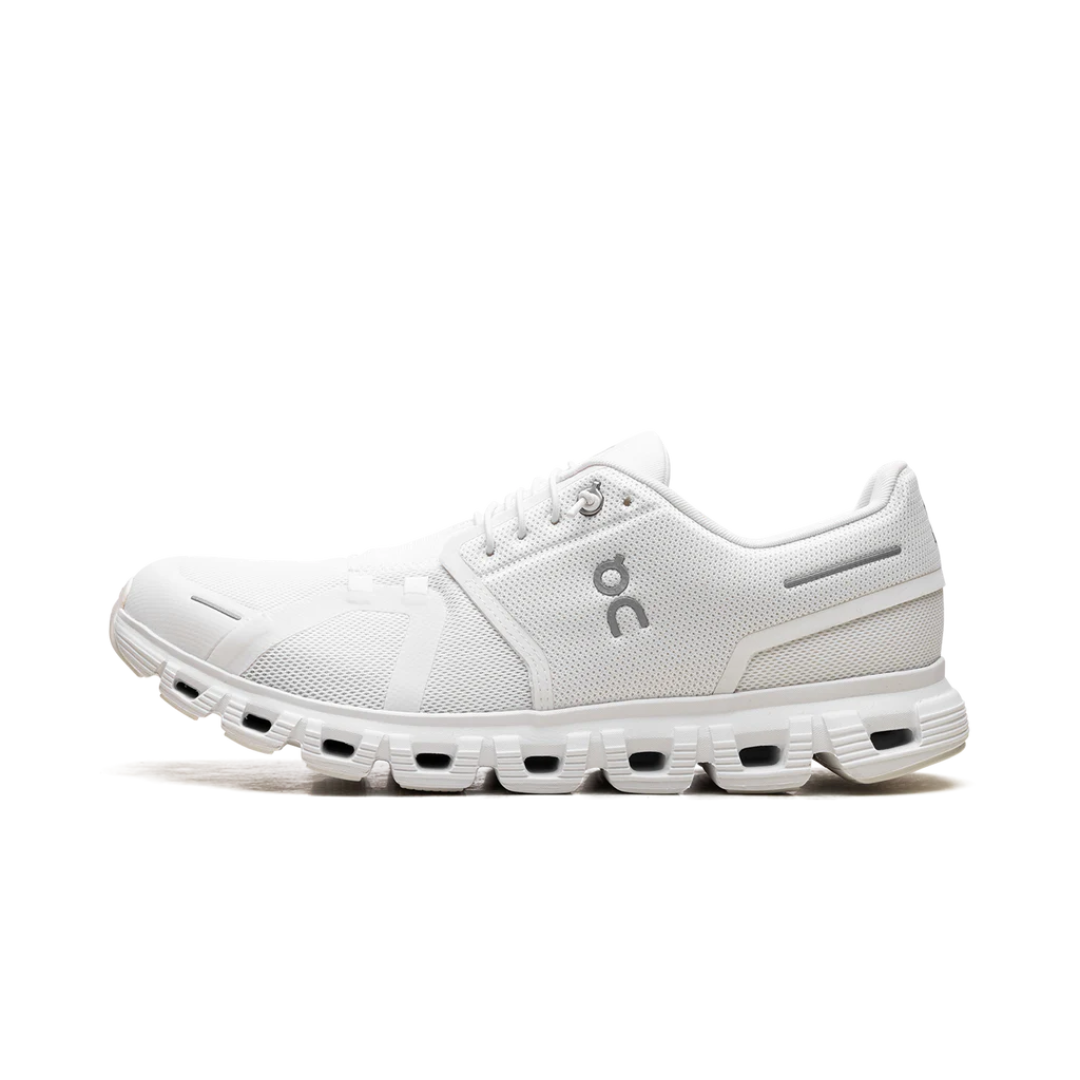 On Running Cloud 6 All White