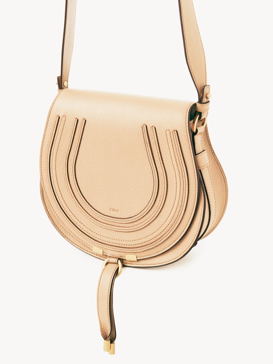 CHLOE Marcie saddle bag in grained leather Petal Beige