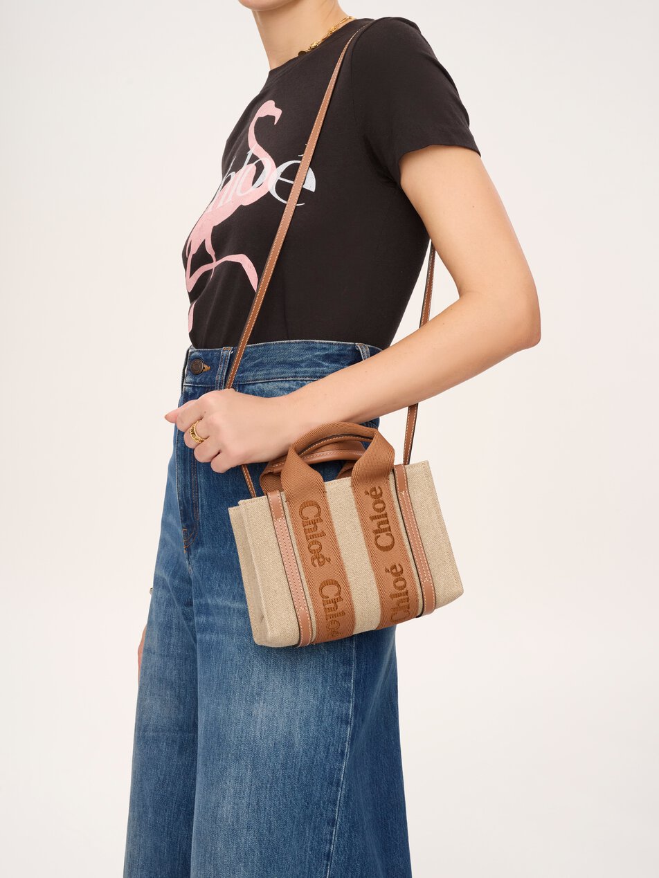 CHLOE Mini Woody tote bag in linen Dusty Tan