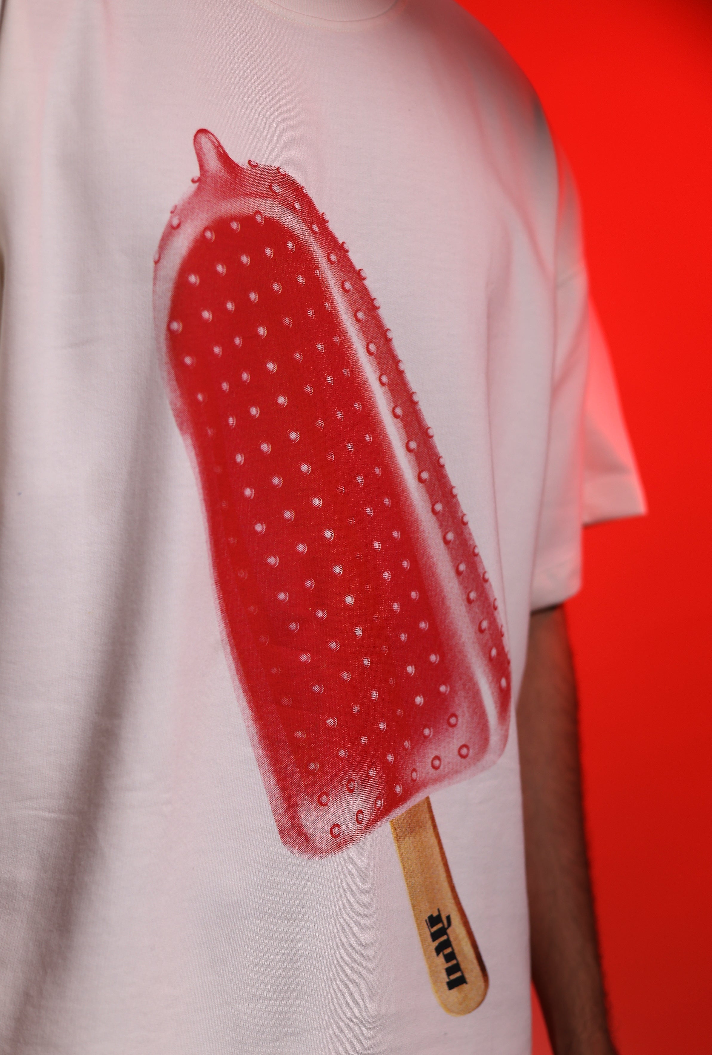 WHITE PLAY SAFE T-SHIRT