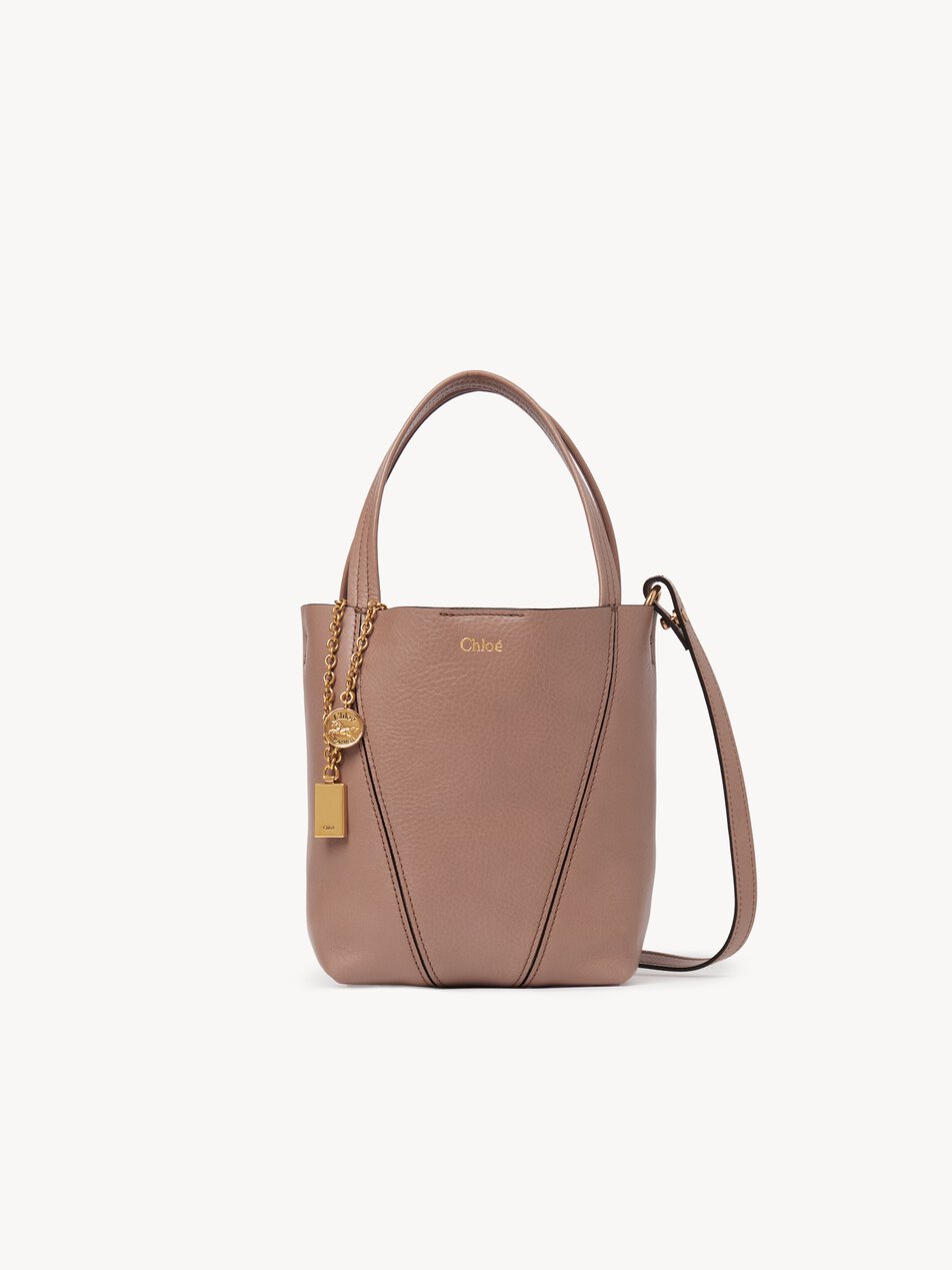 CHLOE Small Chloé Spin tote bag in grained leather Woodrose