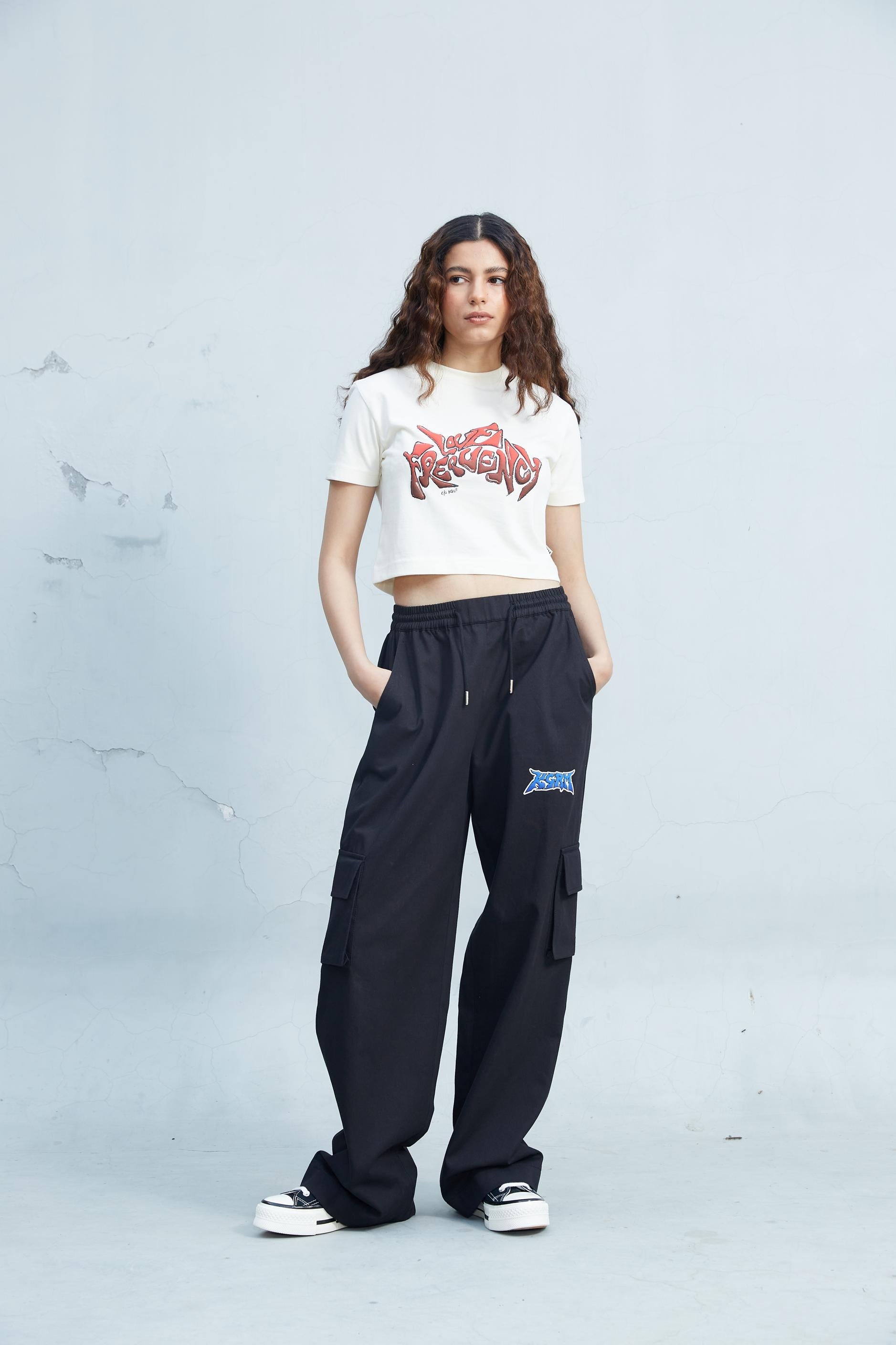 'LOVE FREQUENCY' CROPPED TEE