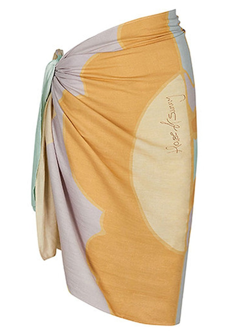 Linen sarong with day tripper print from the brand House Of Sunny
