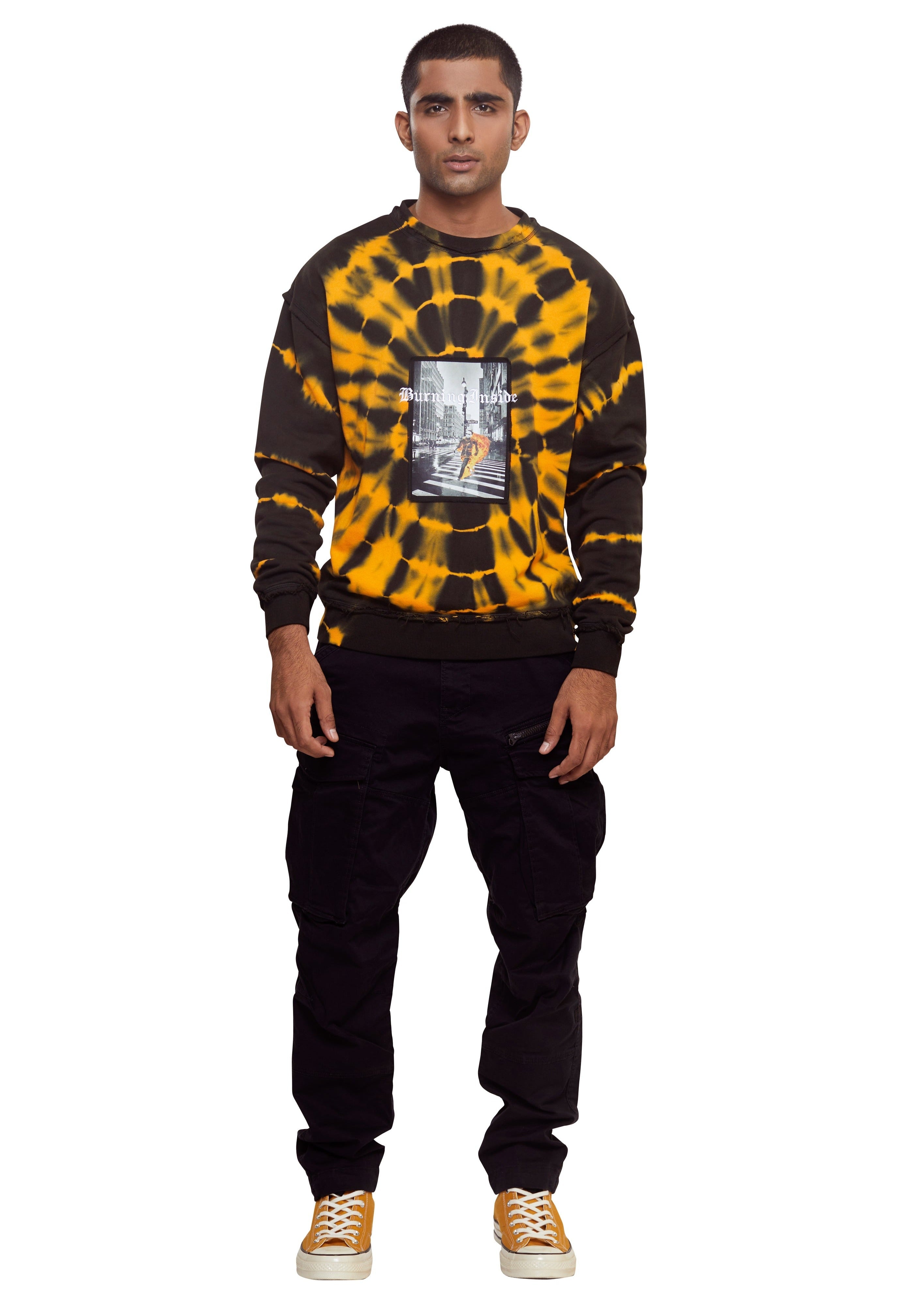Black and orange Circle tie-dye cotton "Burning" appliquÃ© over-sized pull-over crewneck from the brand Haculla