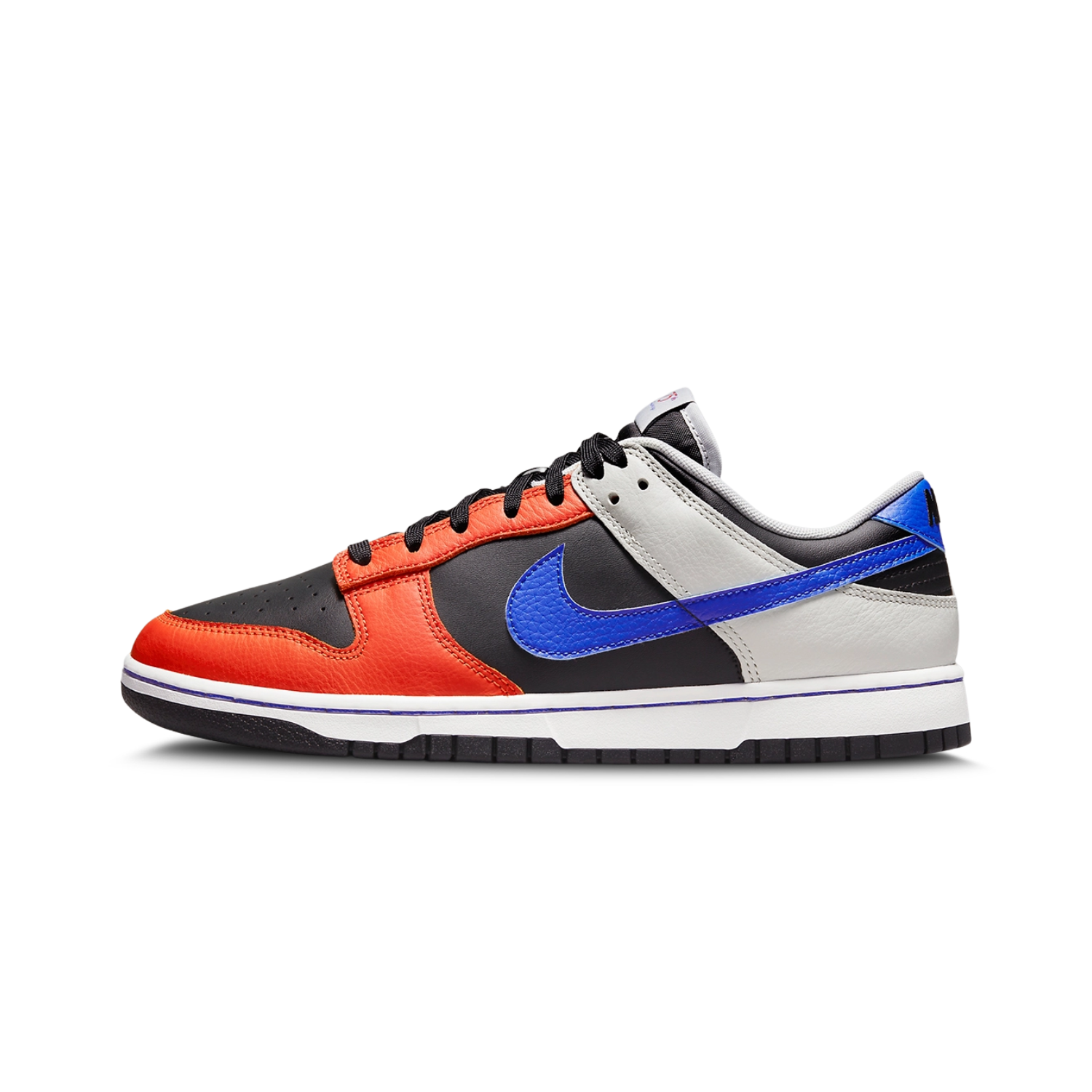 Nike Dunk Low EMB NBA 75th Anniversary Knicks