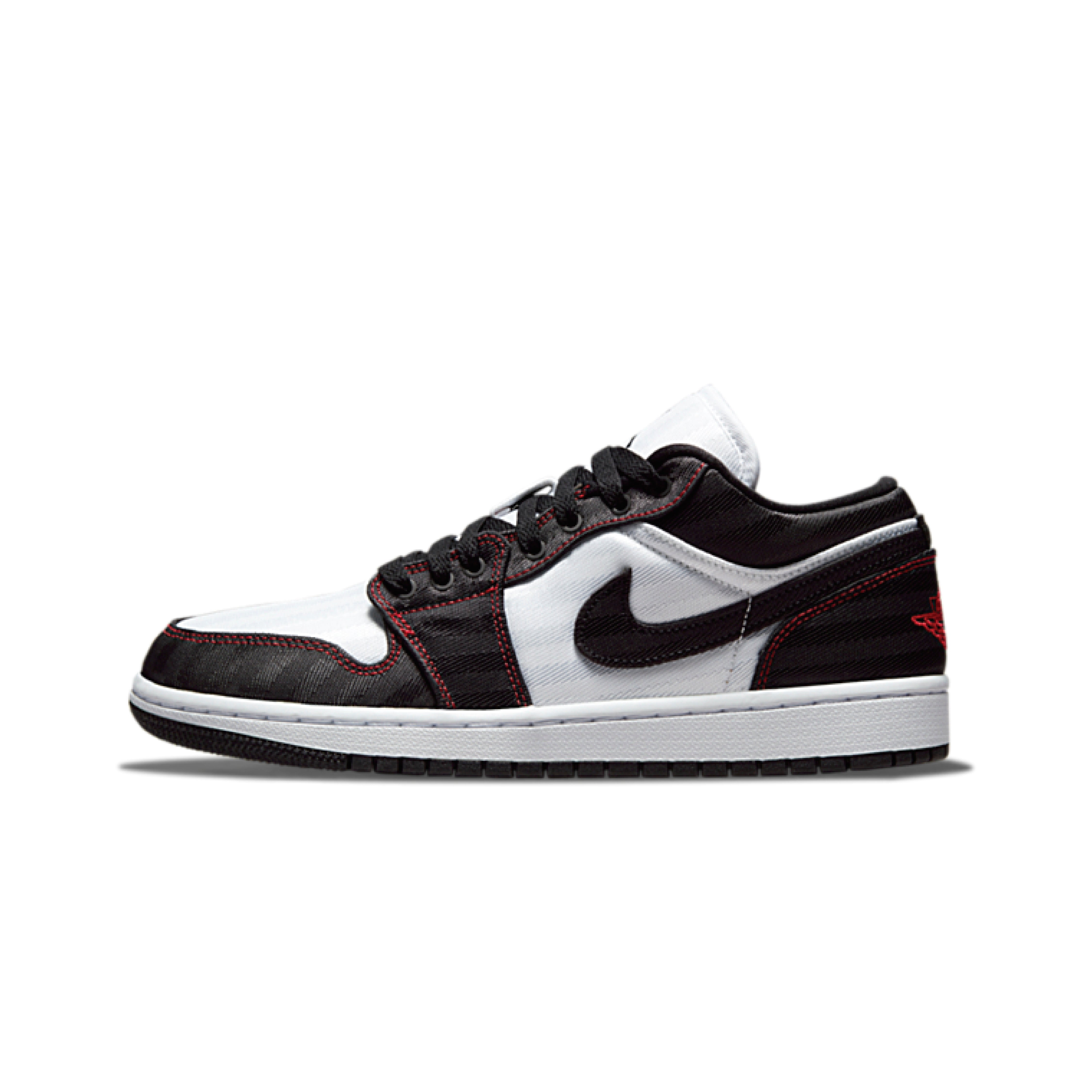 Jordan 1 Low SE Utility White Black Gym Red W