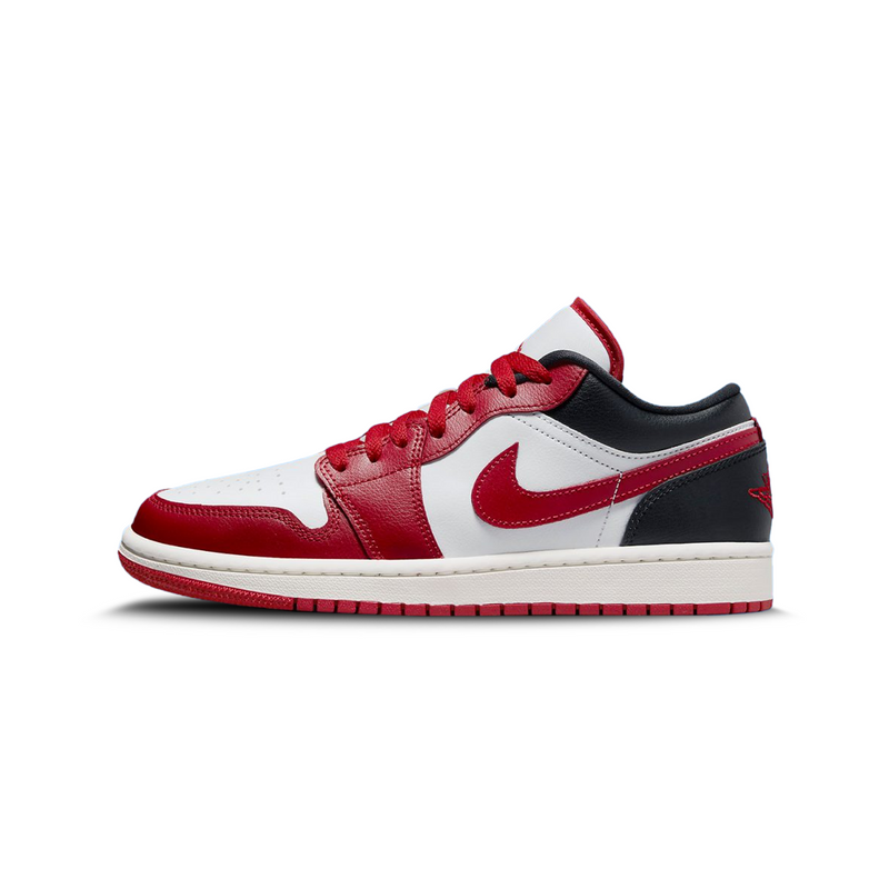 Air jordan 1 sales mid reverse black toe